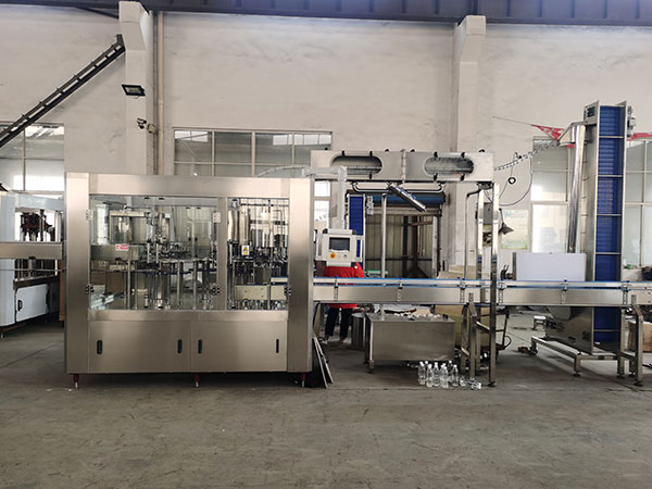 Bottle Drinking Mineral Water Filling Machine