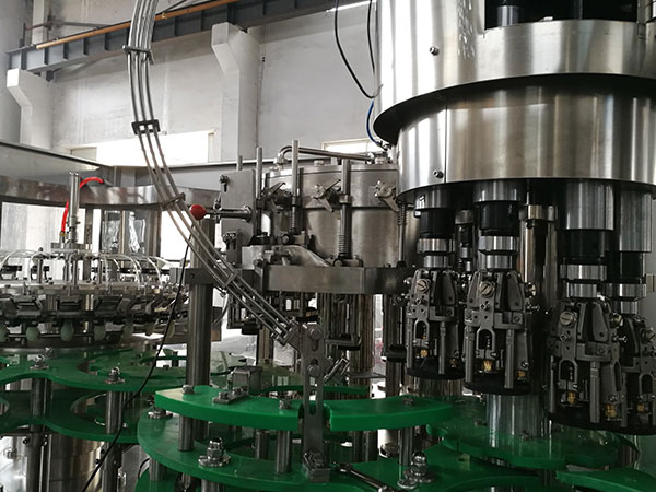 Glass Bottle Sparkling Wine Soda Drink Soda Water Filling Machine